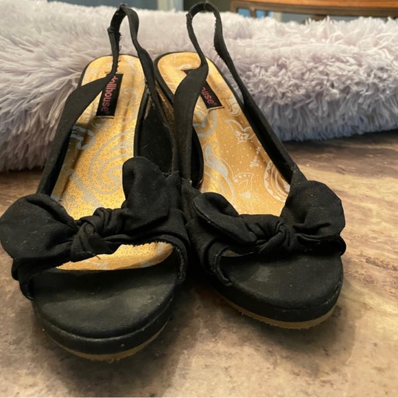 Ladies wedges - Picture 2 of 6